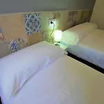 V&v Lloret- Blanc Appartement *