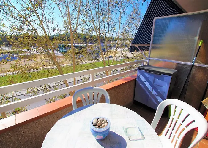 V&v Lloret- Blanc Apartament